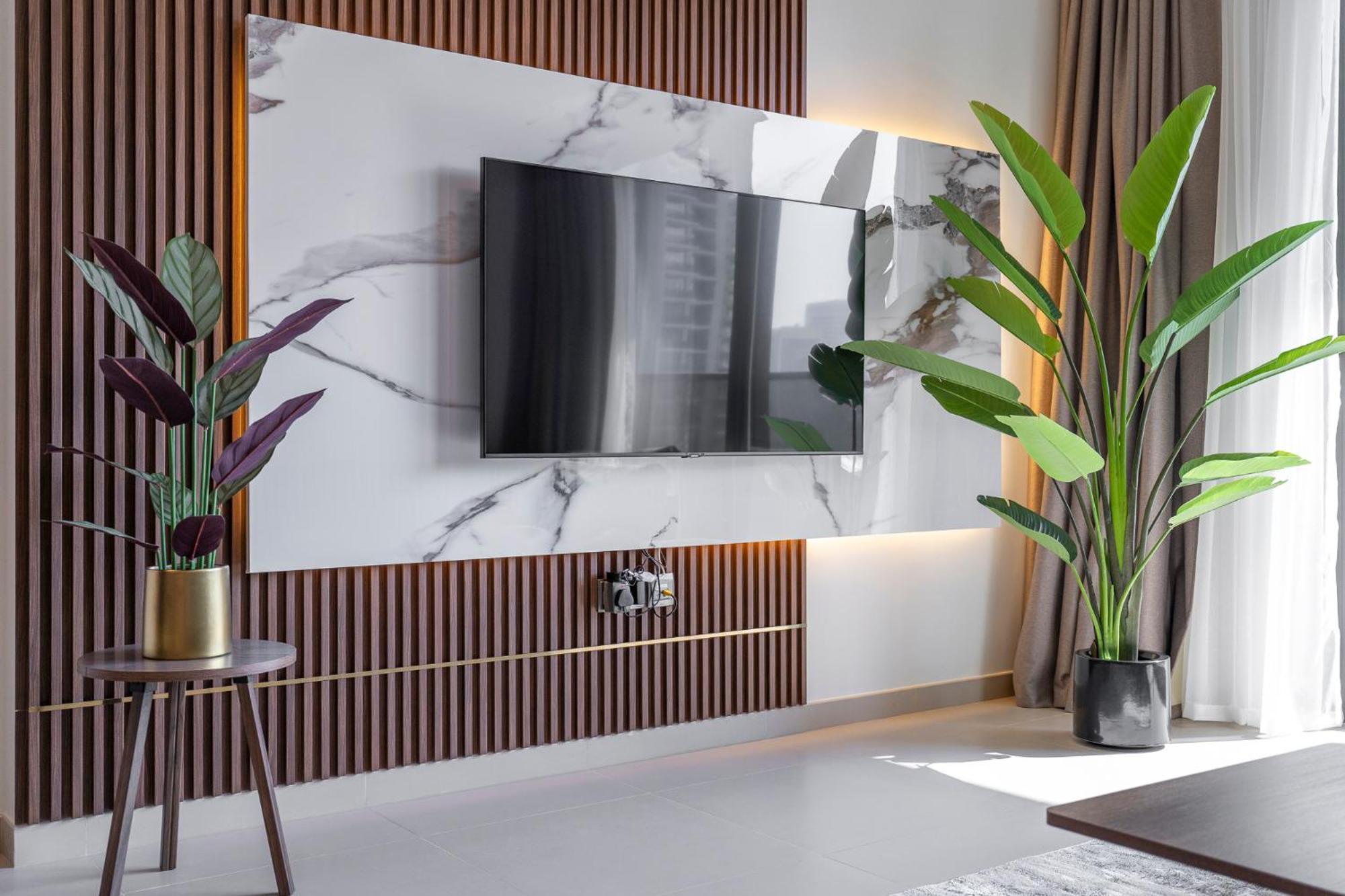 Chic Lux 2Br I High Floor L By Burj Khalifa & Dubai Mall I Pool L Gym Apartment Dubai